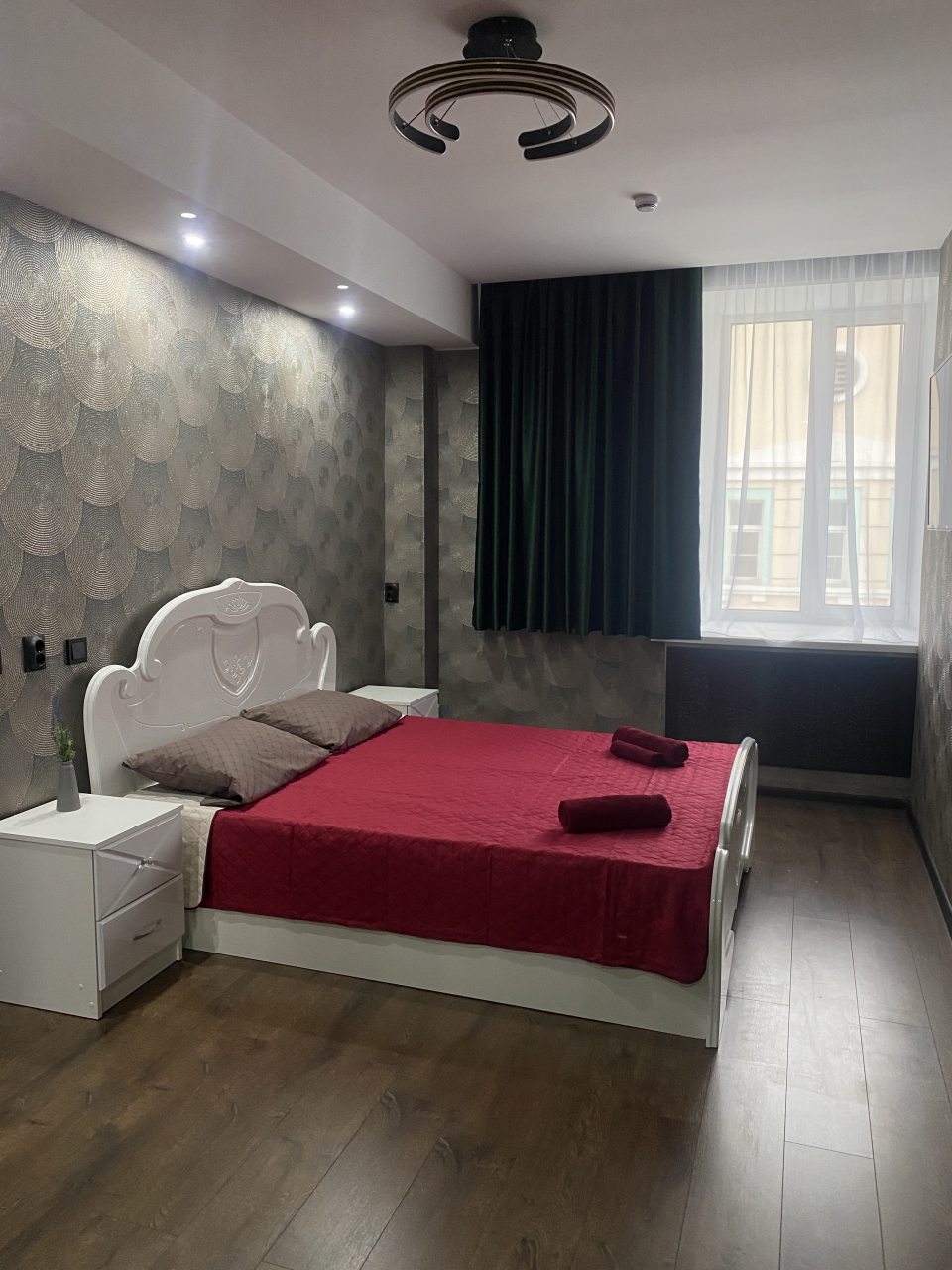 Полулюкс (Extra bed номер с большой двуспальной кроватью) отеля ВОКЗАЛЪ, Улан-Удэ