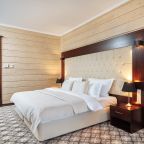 Двухместный (Улучшенный с террасой), Загородный отель Cosmos Collection Altay Resort