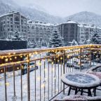 Объект находится в горах, Апартаменты В отеле Red Wood