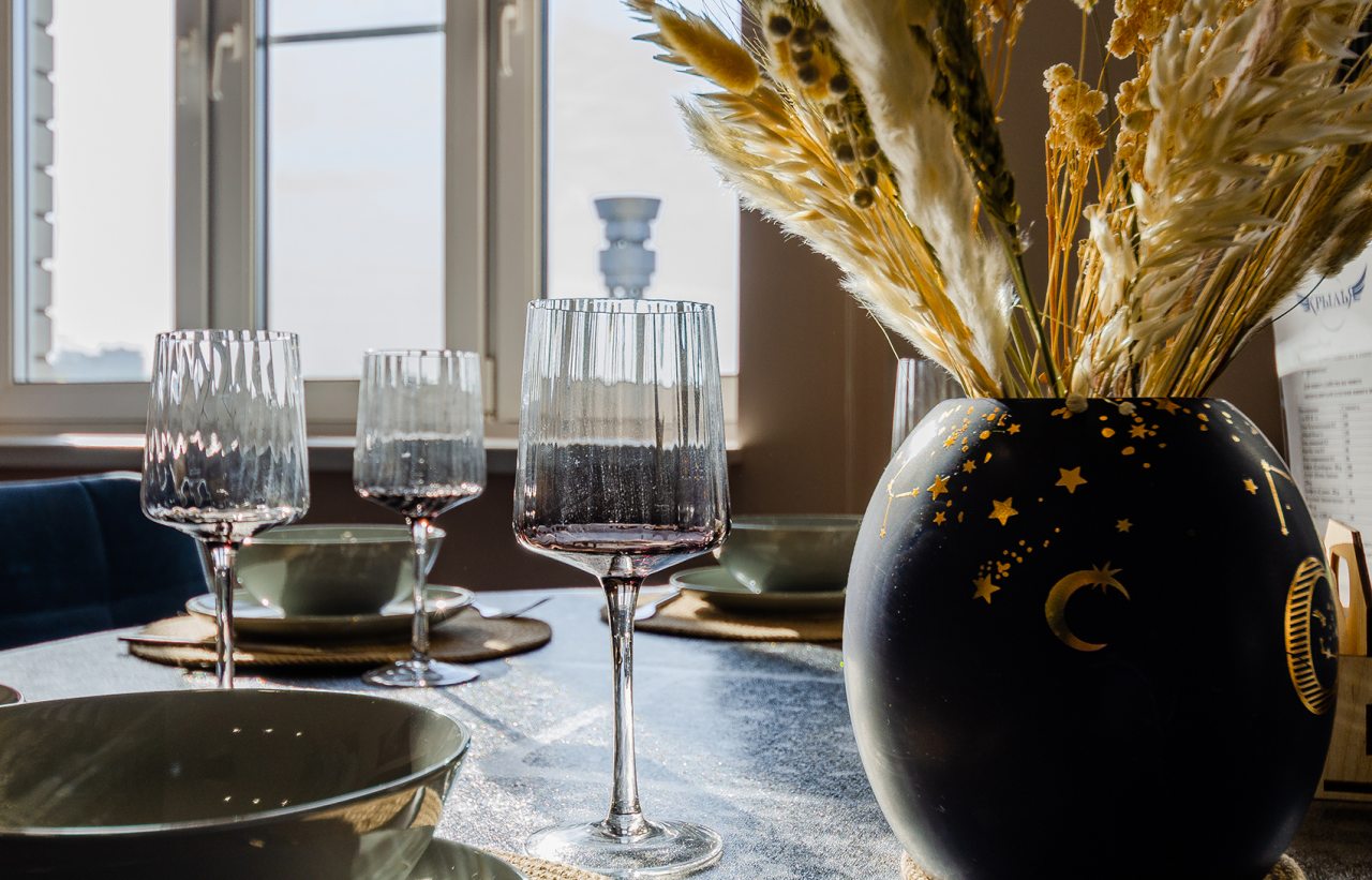 Квартира (Дизайнерская 1 комнатная), Апартаменты На Волге