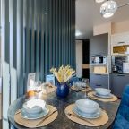 Квартира (Дизайнерская 1 комнатная), Апартаменты На Волге