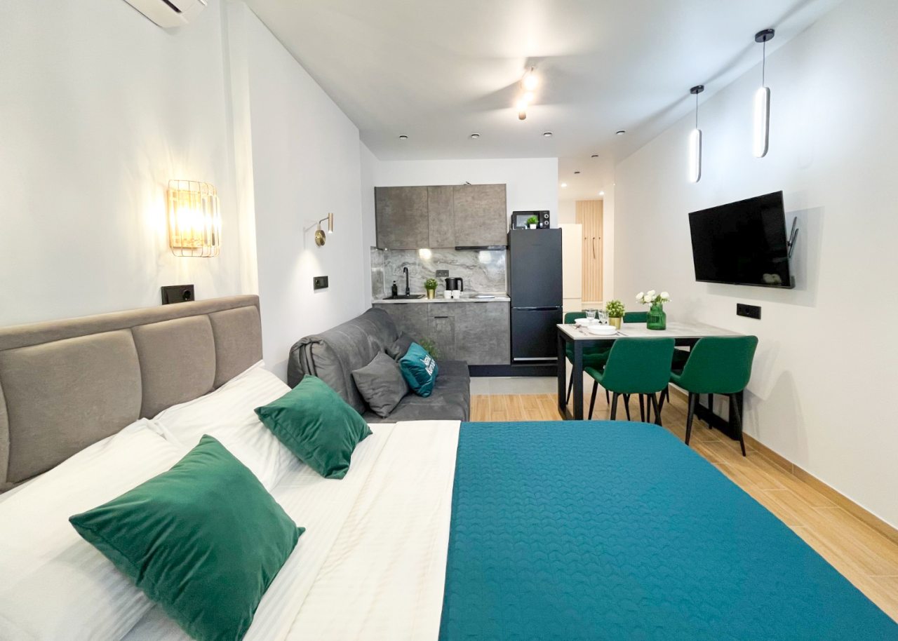 Апартаменты (В ЦЕНТРЕ со свежим ремонтом), Апартаменты Добрые квартиры на Соколова 68