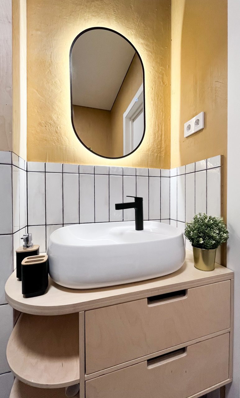 Апартаменты (Очаровательная студия с лоджией), Апартаменты Добрые квартиры на Соколова 68