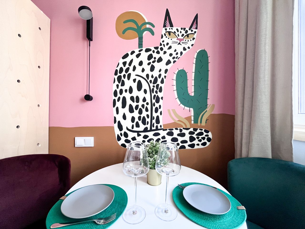 Апартаменты (Очаровательная студия с лоджией), Апартаменты Добрые квартиры на Соколова 68