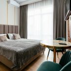 Апартаменты (Студия с балконом), Апарт-отель House