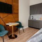 Апартаменты (Улучшенная студия с балконом #2), Апарт-отель House