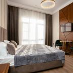 Апартаменты (Улучшенная студия с балконом #2), Апарт-отель House