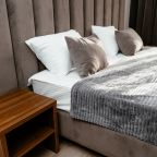 Апартаменты (Улучшенная студия с балконом #2), Апарт-отель House