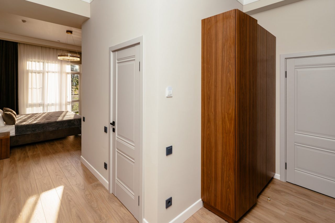 Апартаменты (Улучшенная студия с балконом #2), Апарт-отель House