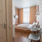 Студио (Семейный номер с мини-кухней №1, №3), Hotel 812