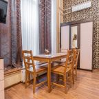 Полулюкс (Улучшенный семейный номер №12), Hotel 812