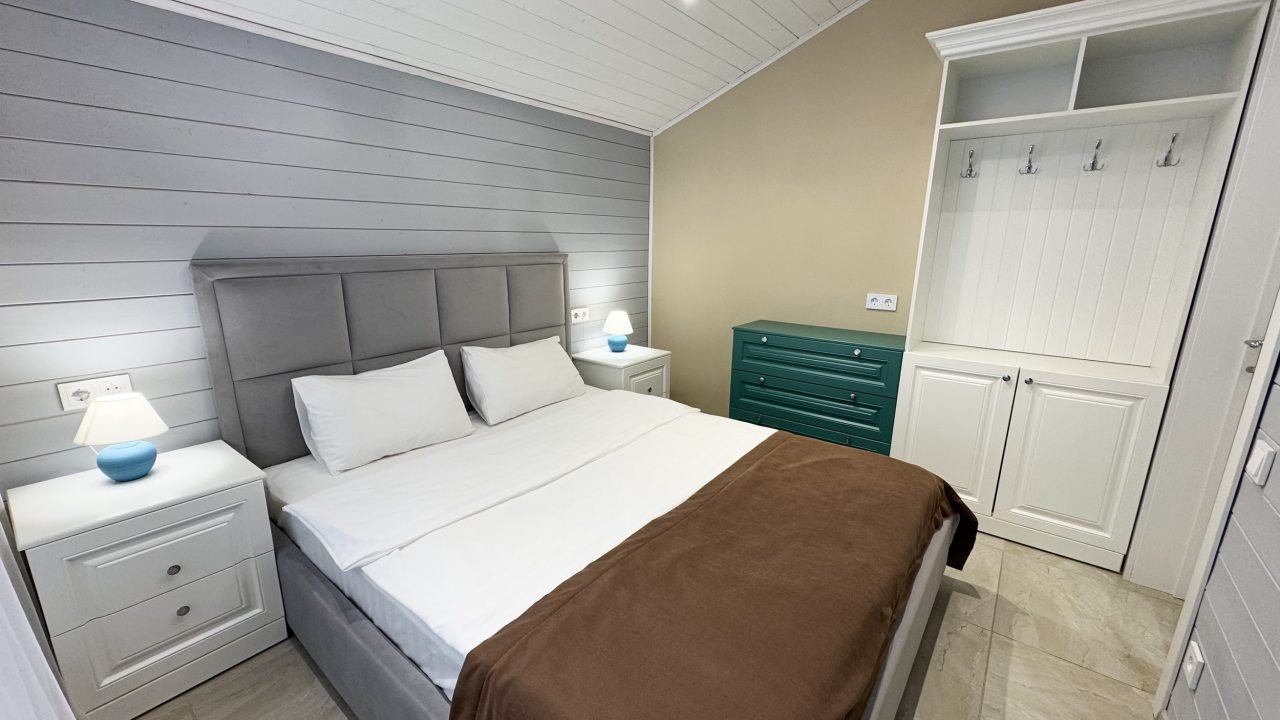 Уютная кровать