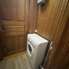 Апартаменты (Апартаменты на улице Демократическая 49), Гостевой дом Компас