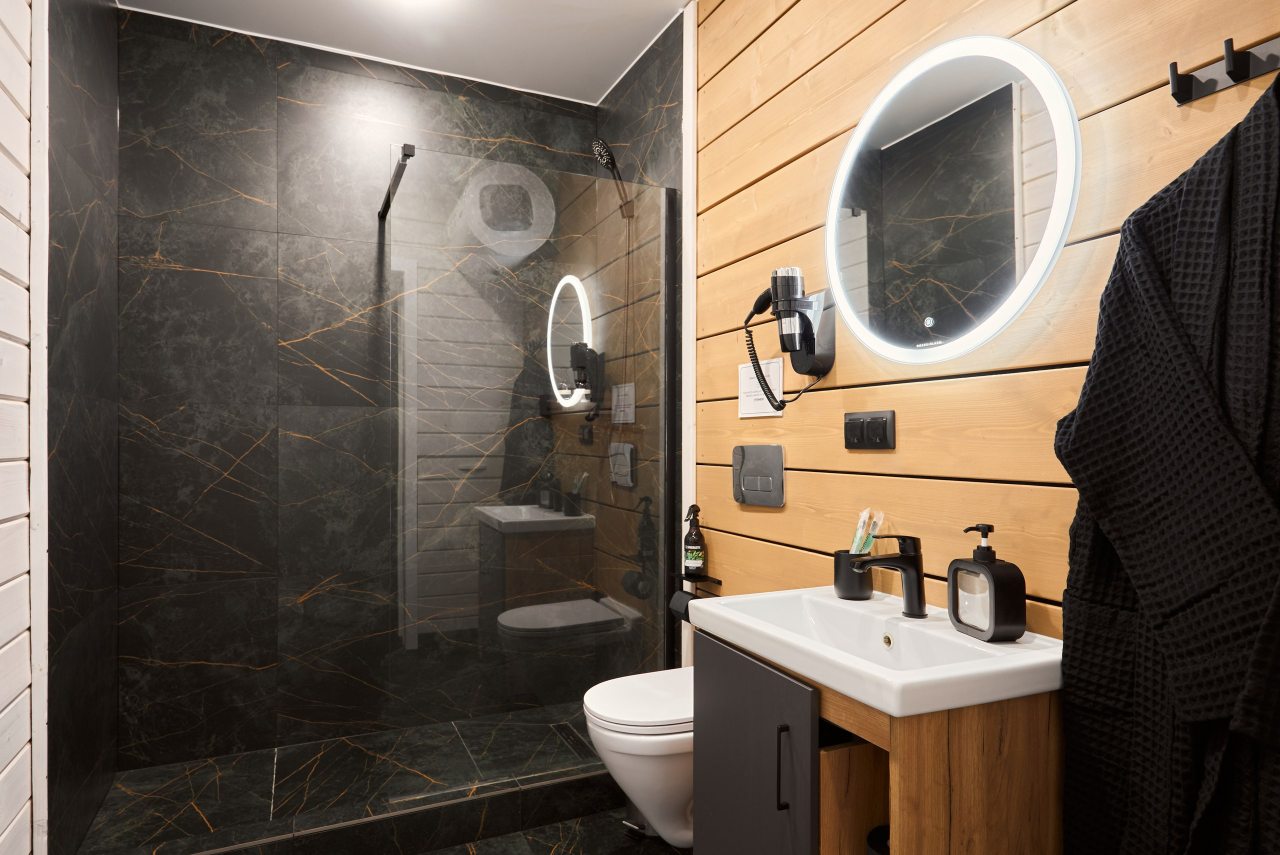 Коттедж (VIP Семейный  (растопка купели не включена в стоимость)), Коттедж Opushka house