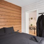 С двумя спальнями и баней