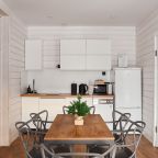 С двумя спальнями и баней