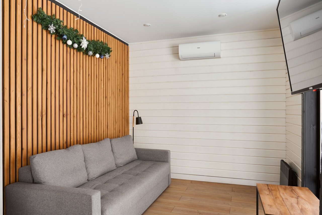 Коттедж (С двумя спальнями (растопка купели не включена в стоимость)), Коттедж Opushka house