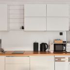 Возможность самостоятельного приготовления пищи, Коттедж Black Village Family