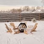 Возможность самостоятельного приготовления пищи, Коттедж Black Village Family