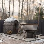 Банный чан, Коттедж Black Village Family