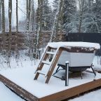 Банный чан, Коттедж Black Village Family