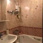 Апартаменты (на Еськова), Апартаменты На Еськова