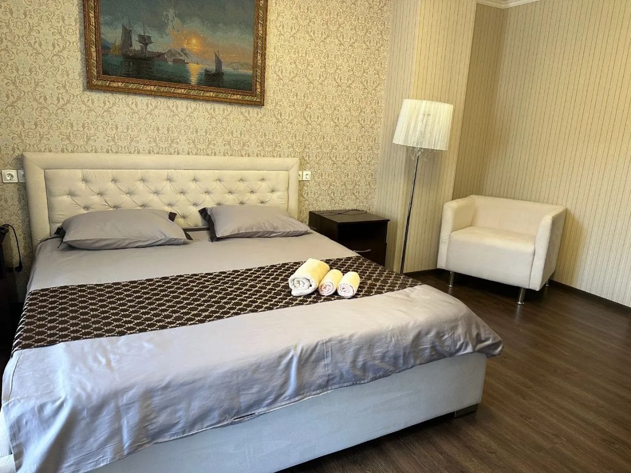 Люкс (Люкс с кроватью king size), Astra spa hotel