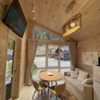 Шале (Шале 4 White House), База отдыха Barn House