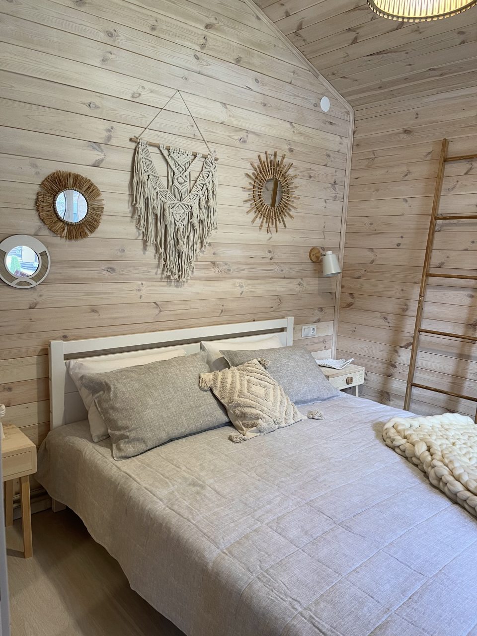 Шале (Шале 4 White House), База отдыха Barn House