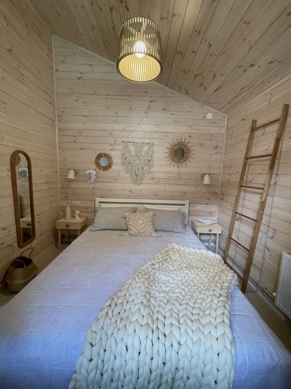 Шале (Шале 4 White House), База отдыха Barn House