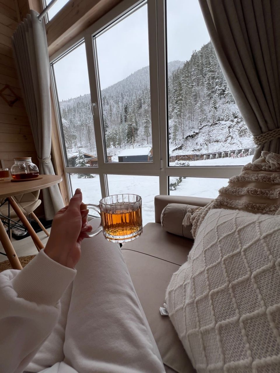 Шале (Шале 4 White House), База отдыха Barn House