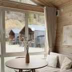 Шале (Шале 4 White House), База отдыха Barn House