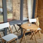 Шале (Шале 5 Black House), База отдыха Barn House