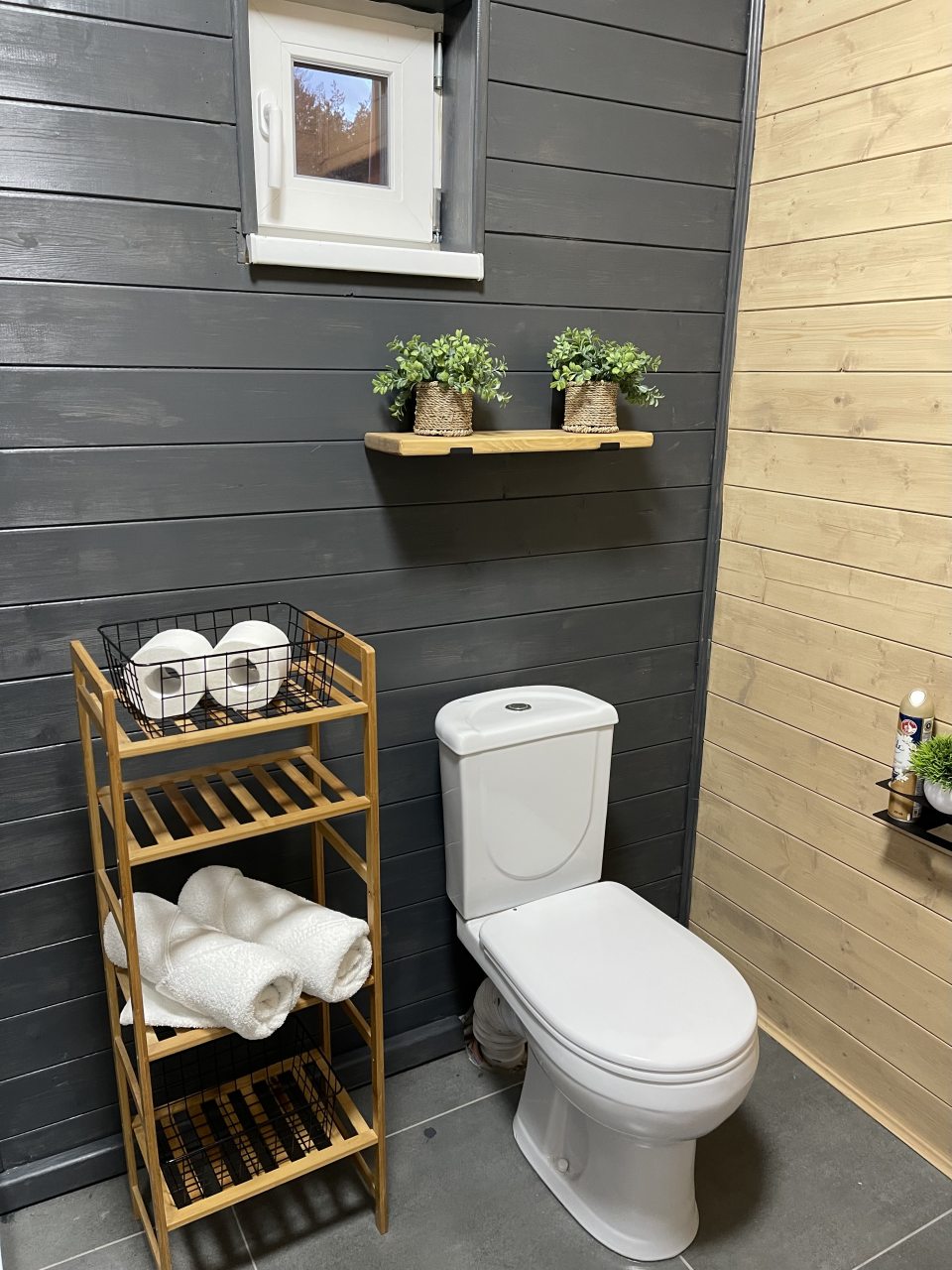 Шале (Шале 3), База отдыха Barn House