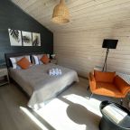 Шале (Шале 3), База отдыха Barn House