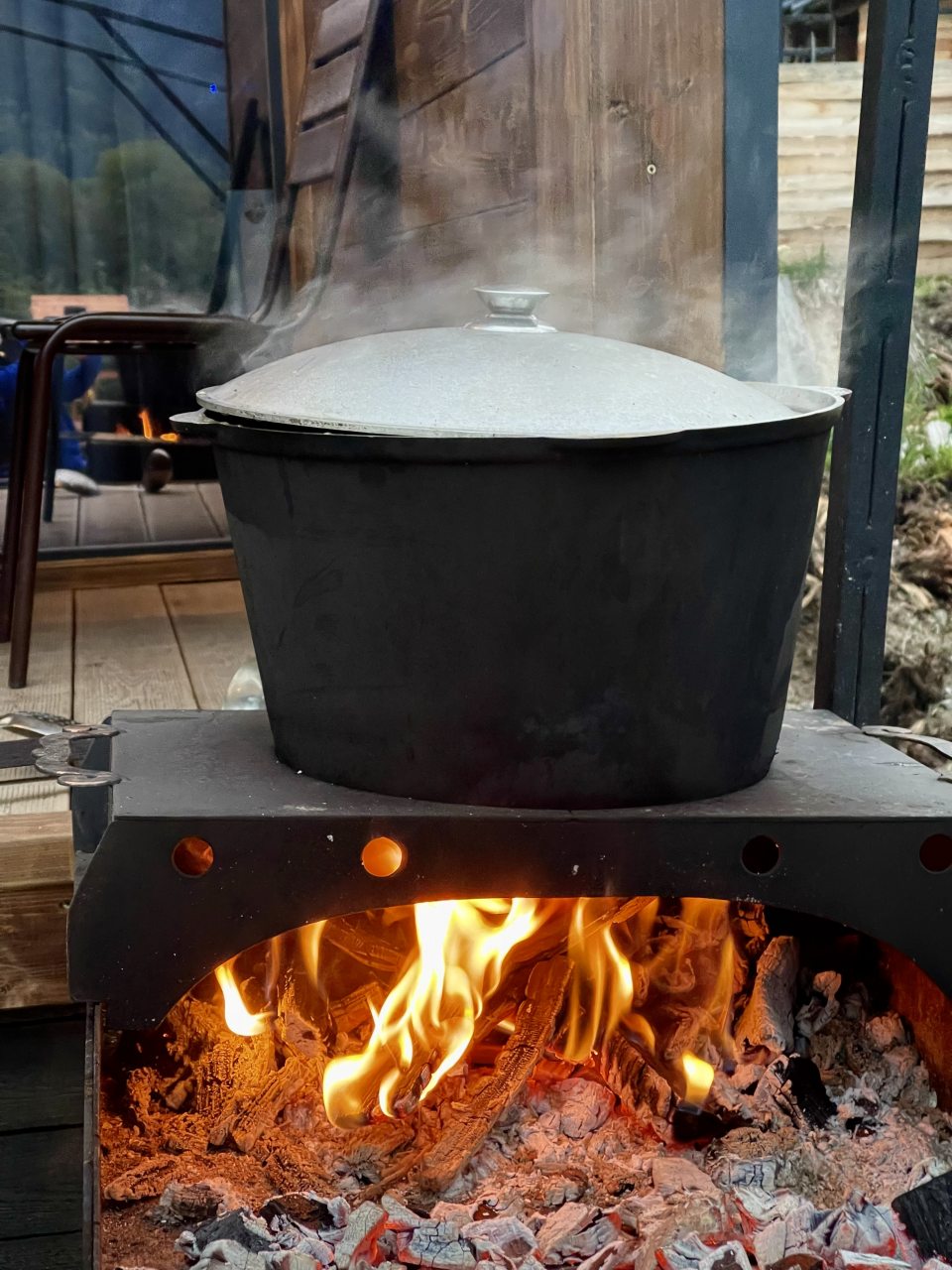 Шале (Шале 4 White House), База отдыха Barn House