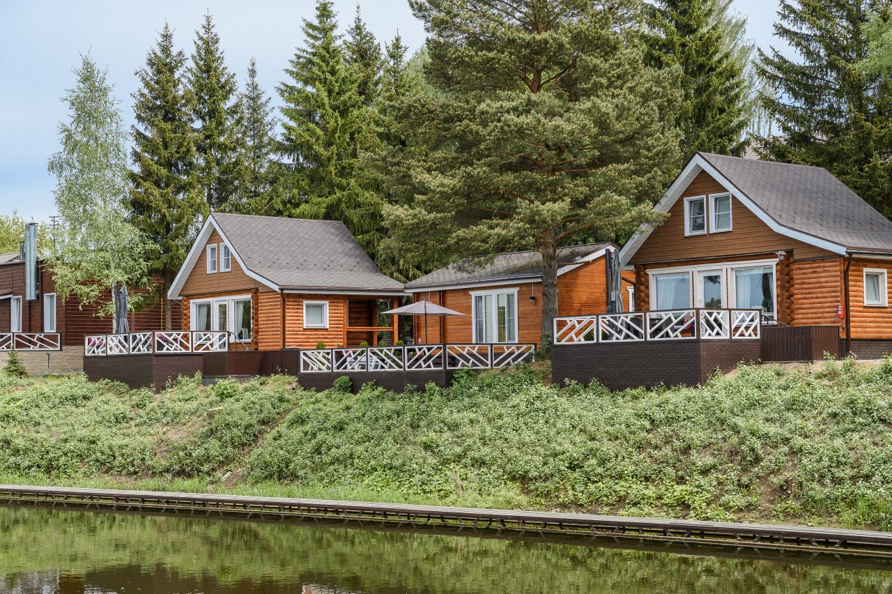 База отдыха Пятницкий плёс, Пятница