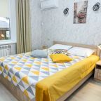 Люкс (Двухкомнатный улучшенный номер с кухней), База отдыха Пятницкий плёс