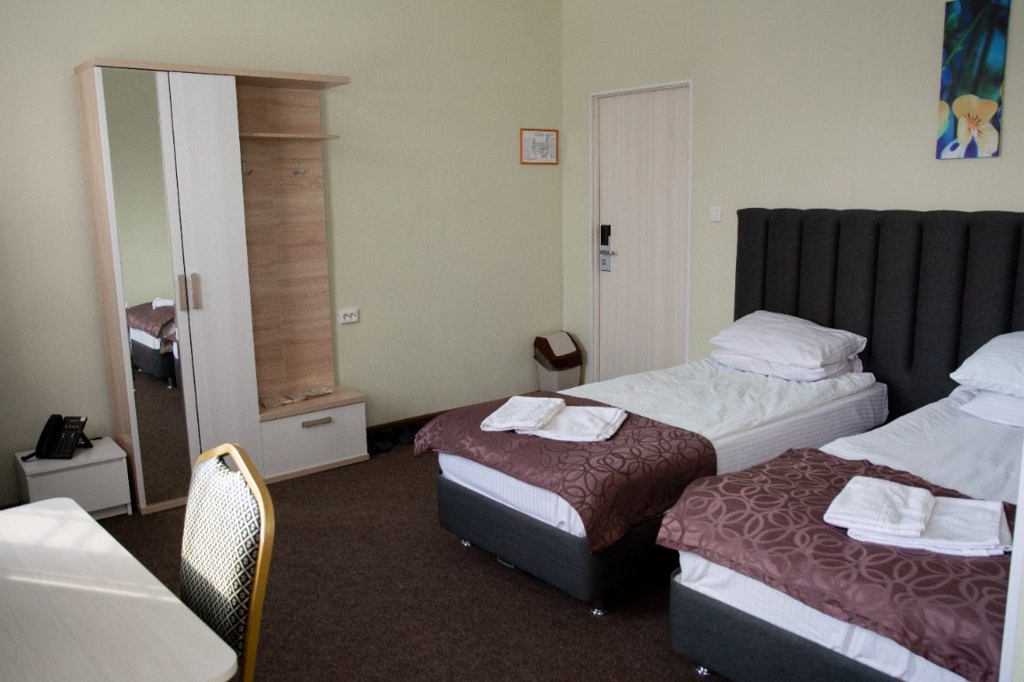 Трехместный (Категория 1), Гостиница Центральная Вертикаль