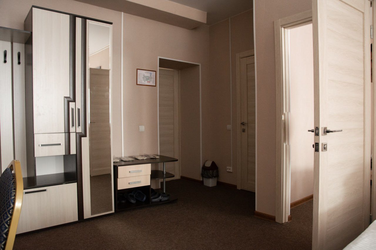 Трехместный (Джуниор сюит), Гостиница Центральная Вертикаль