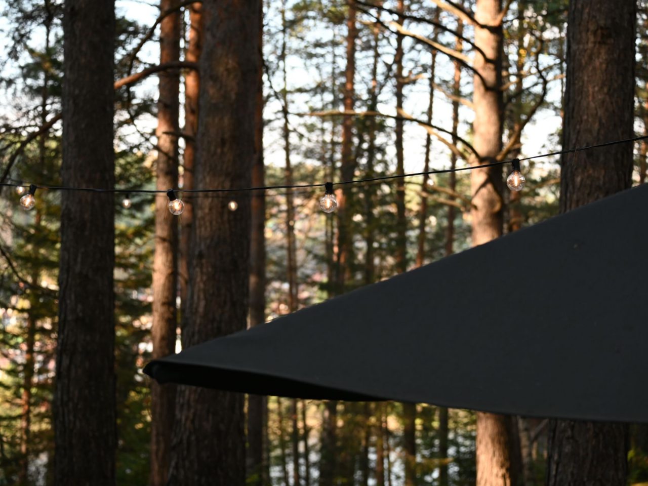 Уличный многофункциональный зонт