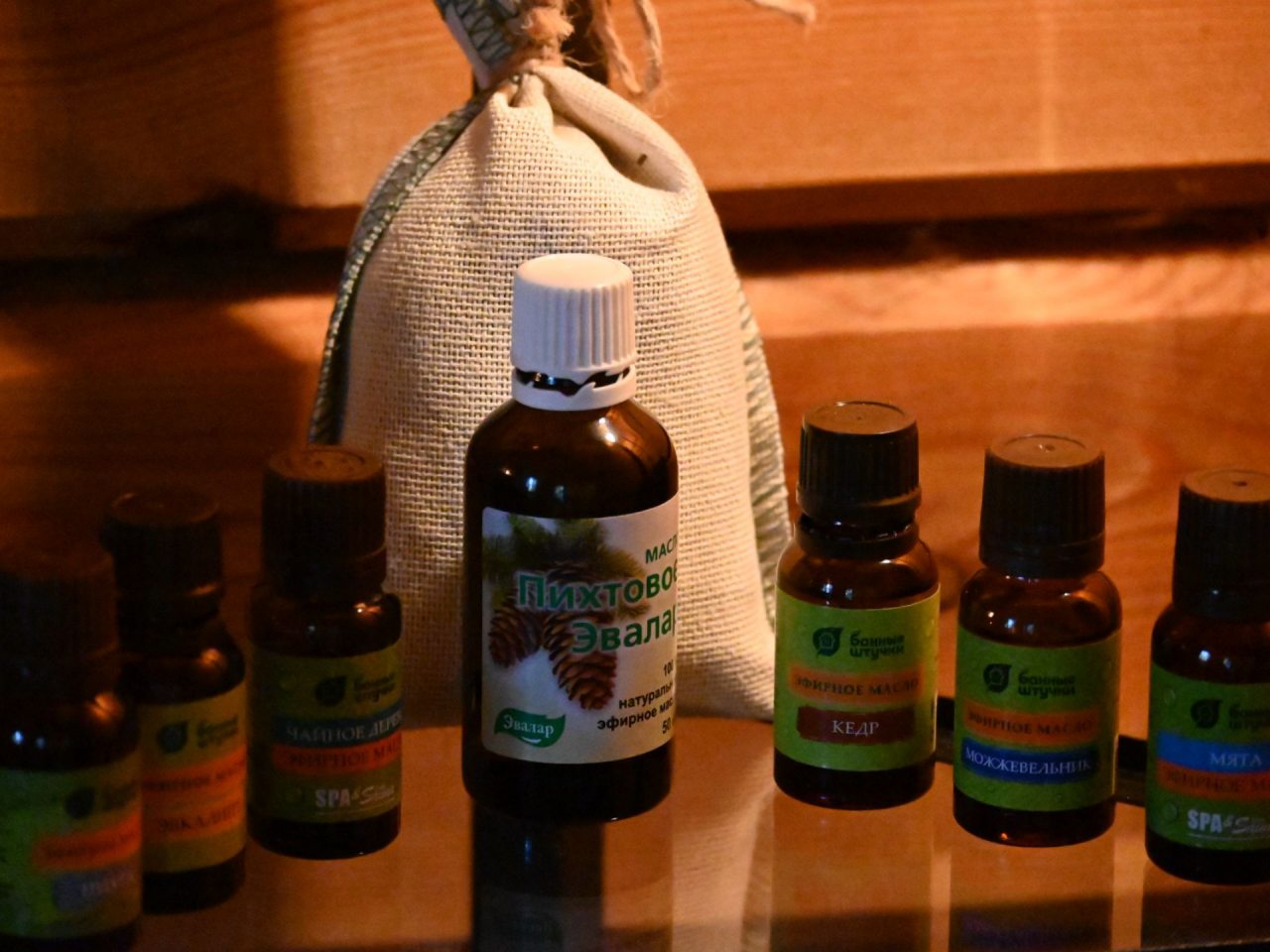 Баня 
Эфирные масла
Веники