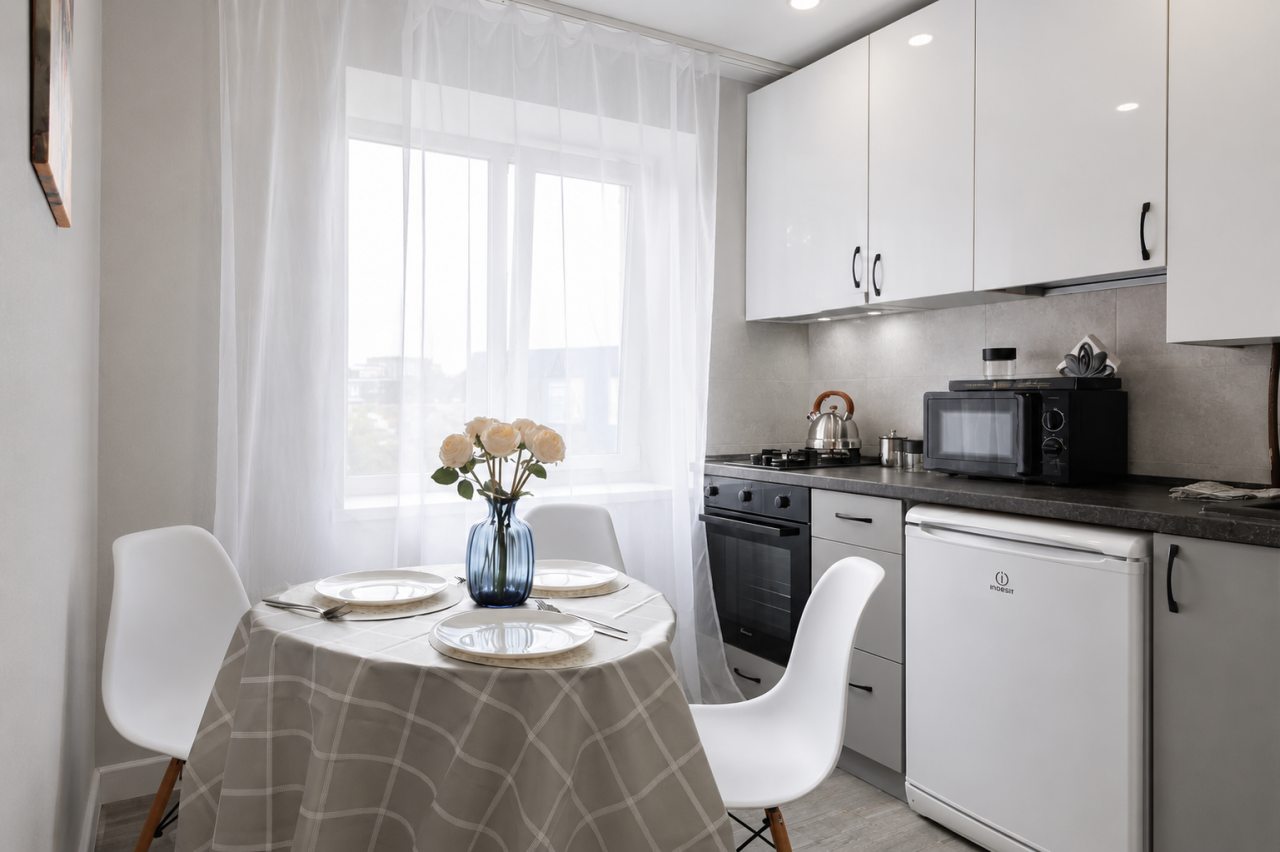 Четырехместный (Стильная 2-комнатная квартира у Верхнего озера), Malkova Apartments на Черняховского