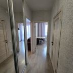 Трёхместный и более, Апартаменты На пр-те Московском 2б