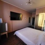 Двухместный (Эконом с двухспальной кроватью), Гостиница ДеЛюкс