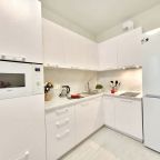 Эл.плита
Встроенная микроволновка
Холодильник