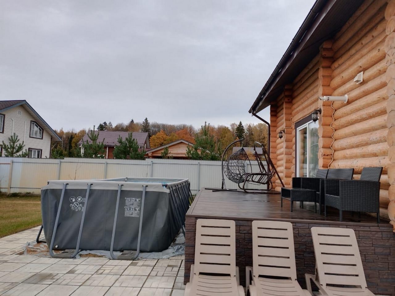 Дом (Желтый), Коттедж Дом Желтый