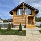 Дом (Желтый), Коттедж Дом Желтый