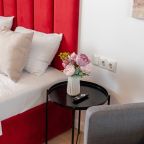 Апартаменты (RentPlaza на Корабельной 10), Апартаменты RentPlaza на Корабельной