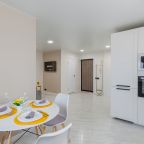 Люкс (Апартаменты RentPlaza евродвушка в современном ЖК), Апартаменты RentPlaza на Революционной